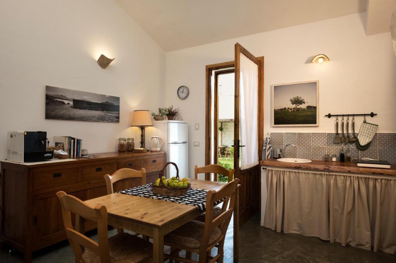 ビルジ・ヴェッキ Stagnone Area Zero Bed & Breakfast エクステリア 写真